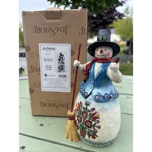 Jim Shore Get Swept Away This Winter Snowman Pipe Christmas Statue 4047659 NEW